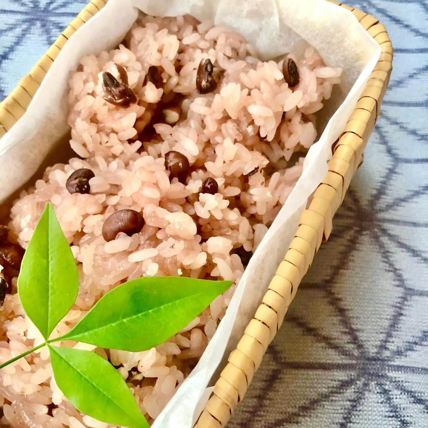 お赤飯の今年最後の販売は１２／２６となります😊