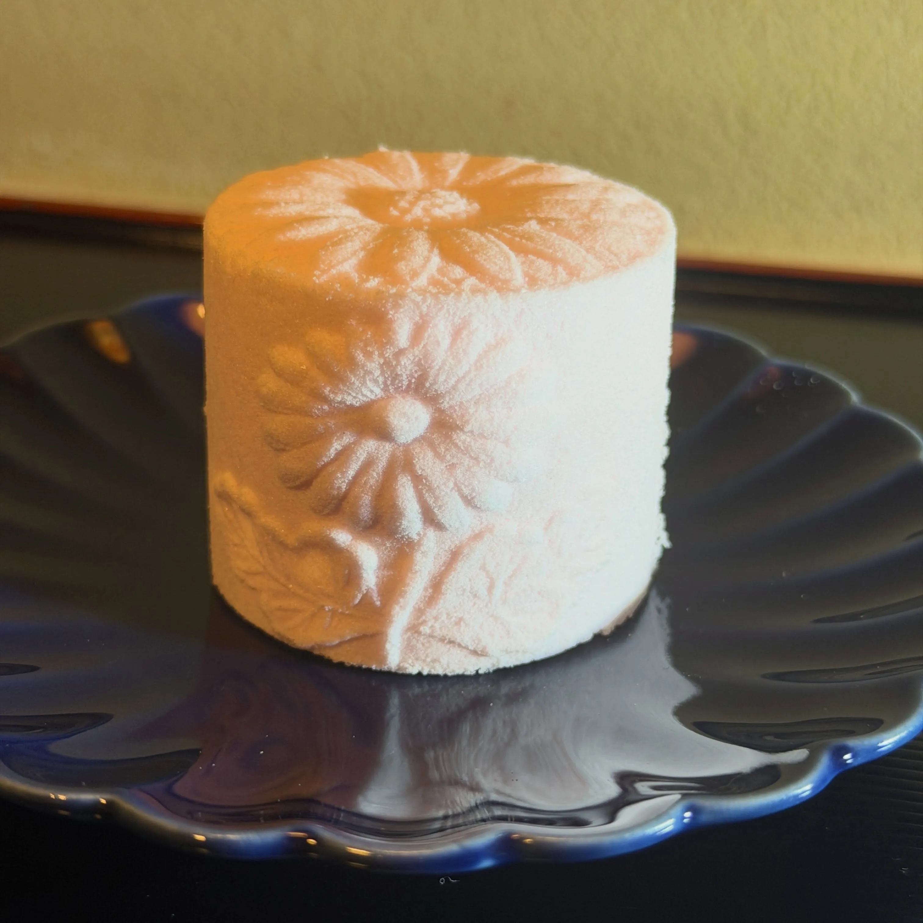 仏事用の干菓子も作っております。