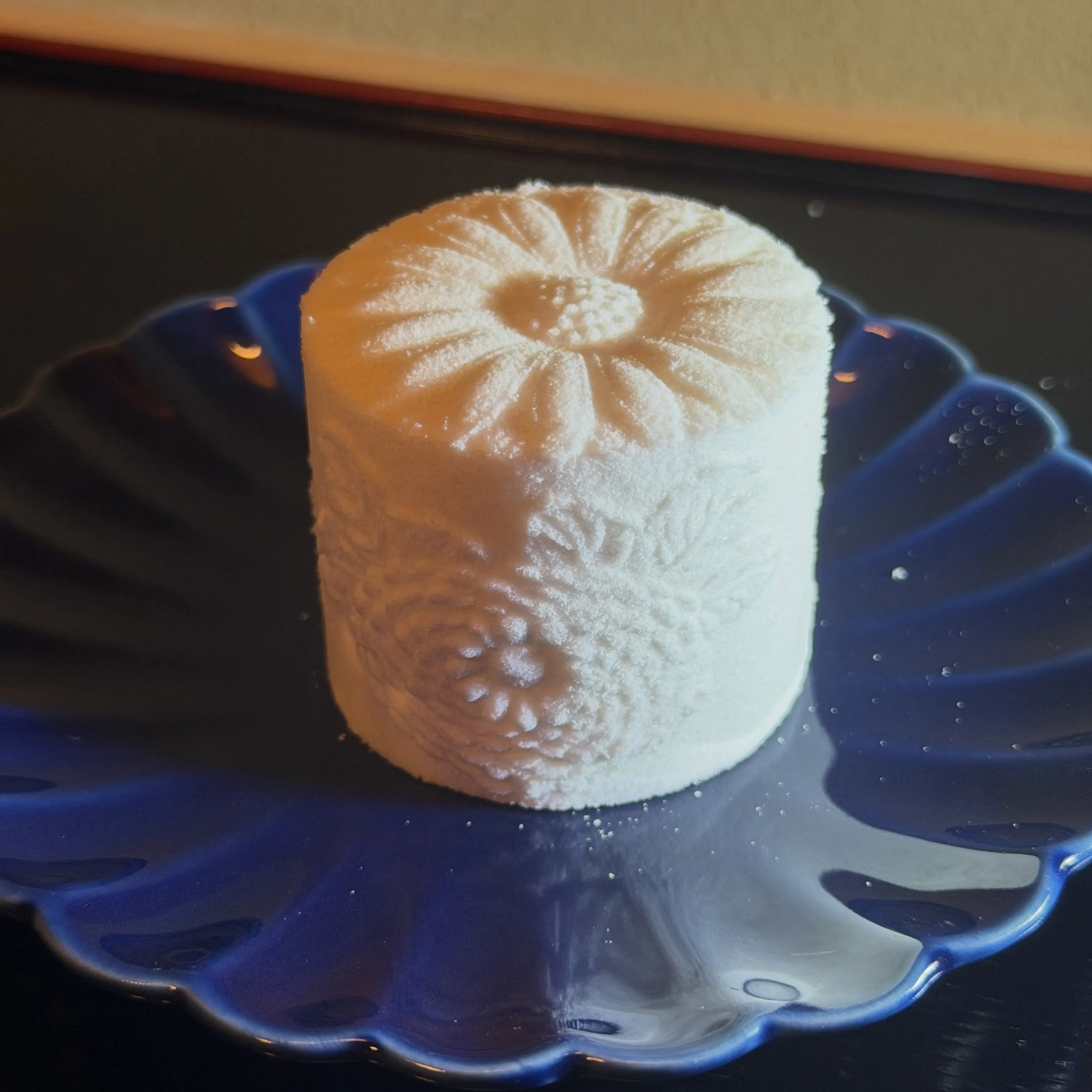仏事用の干菓子も作っております。